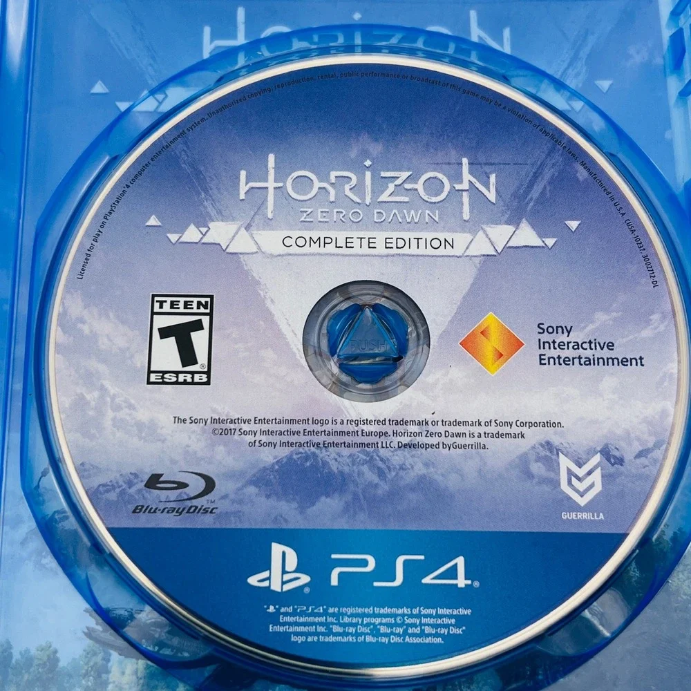 Horizon Zero Dawn Complete Edition Sony PS4 PlayStation 4 Game 3002712-AC R3